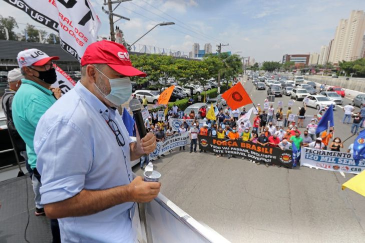Brasil: continúan las manifestaciones en contra de la privatización de Correios, Eletrobrás y Petrobras