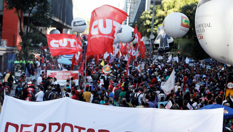 “Fora Bolsonaro”: movimientos sindicales de Brasil se unieron a la gran manifestación nacional