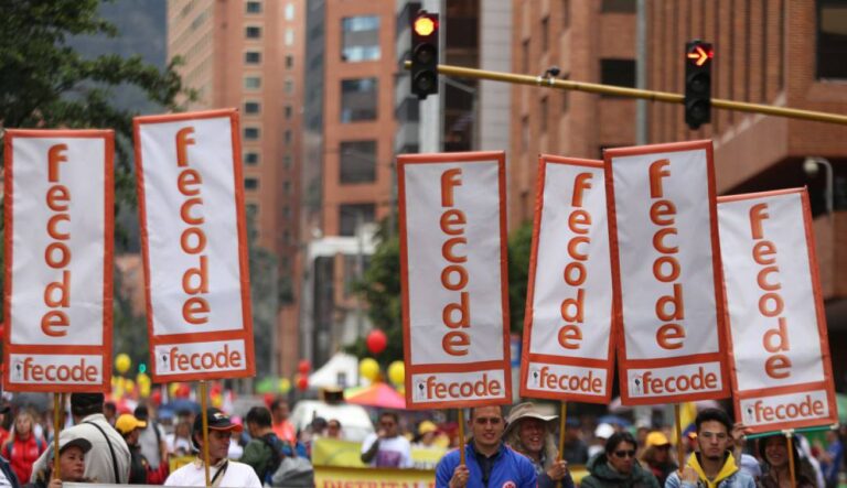 Colombia: FECODE pide a la Procuraduría y a la Defensoría que respondan por el asesinato de un docente