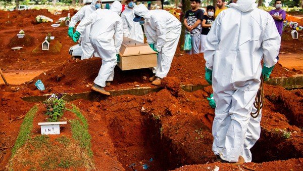 La CUT de Brasil denunció el mal funcionamiento del Servicio Funerario debido a la subcontratación