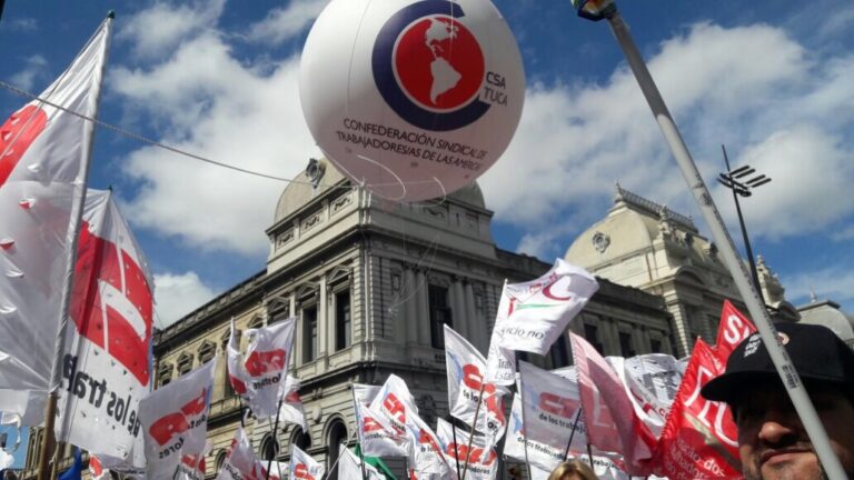La CSA y la ISP presentan demandas de los trabajadores de la región ante la Cumbre Ministerial Tributaria