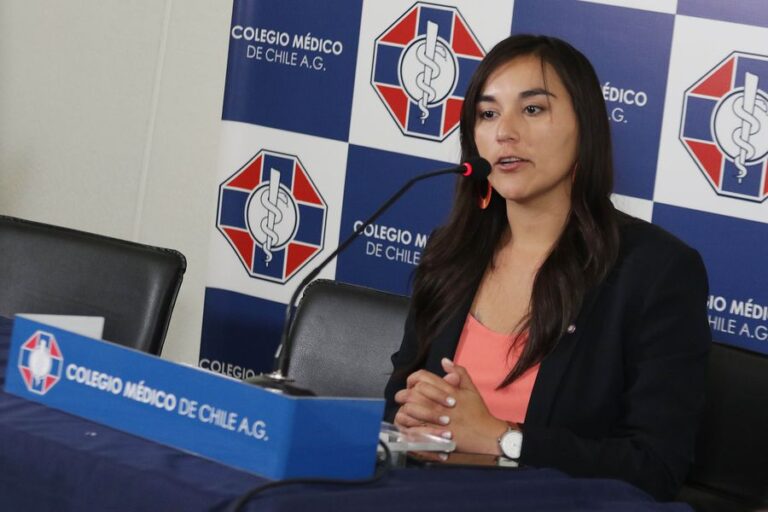 Colmed Chile le pidió al Gobierno que revea decisión de flexibilizar los controles fronterizos