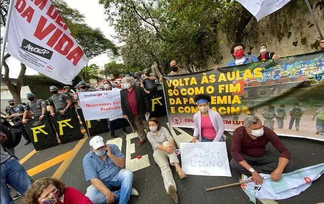 Brasil: docentes lamentan muertes por covid-19 en el sector