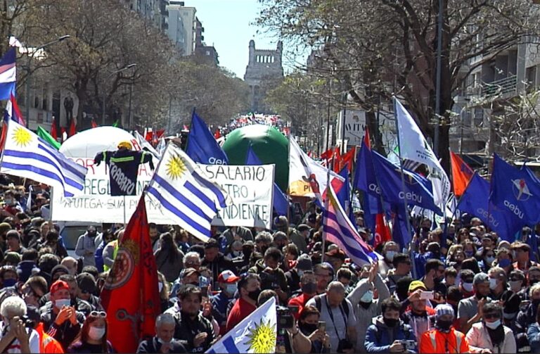 Uruguay: SUATT, SUNTMA y UF se movilizaran en contra de la rebaja salarial y los despidos antisindicales