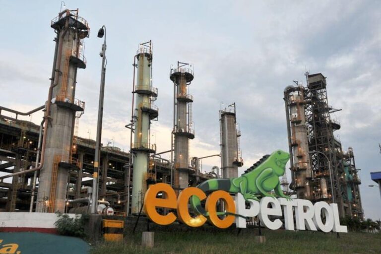 IndustriALL denunció el despido injustificado de ocho trabajadores de la empresa Ecopetrol en Colombia