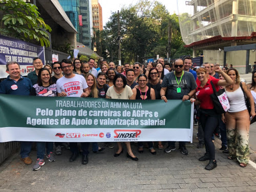 Brasil: trabajadores municipales continúan en huelga por la aprobación de reforma previsional