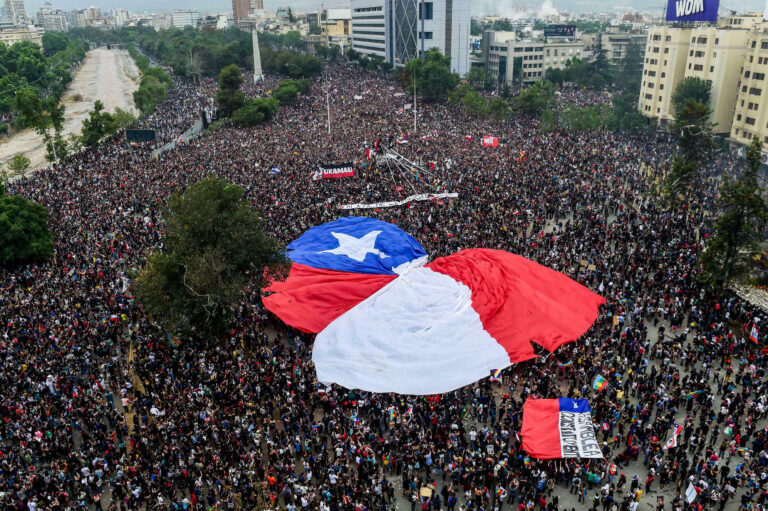 CUT Chile entregará Pliego de Negociación para el sector público y denunció la actual situación social