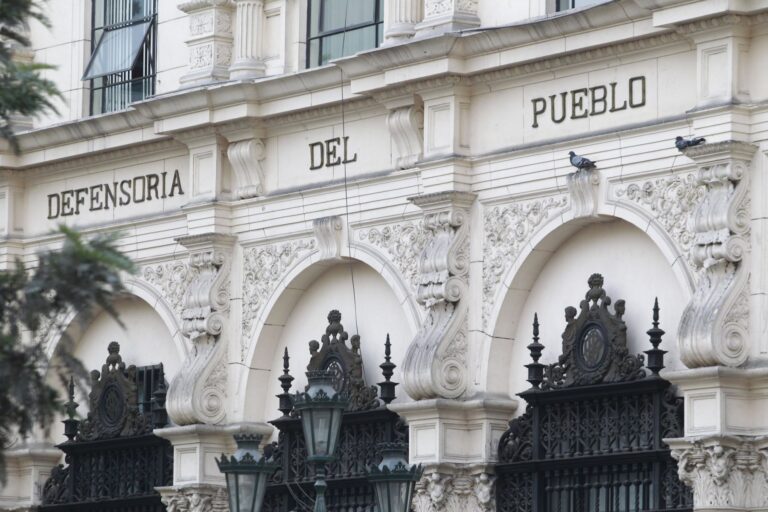 Sindicato de la Defensoría del Pueblo en Perú reacciona ante declaraciones de la presidenta del Congreso