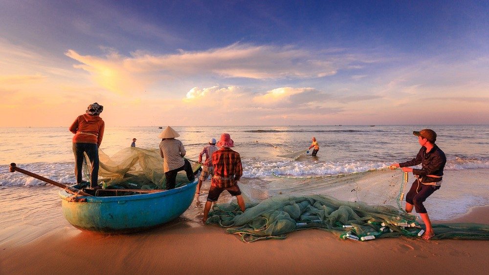 Condiciones de trabajo decente para la pesca artesanal en Ecuador