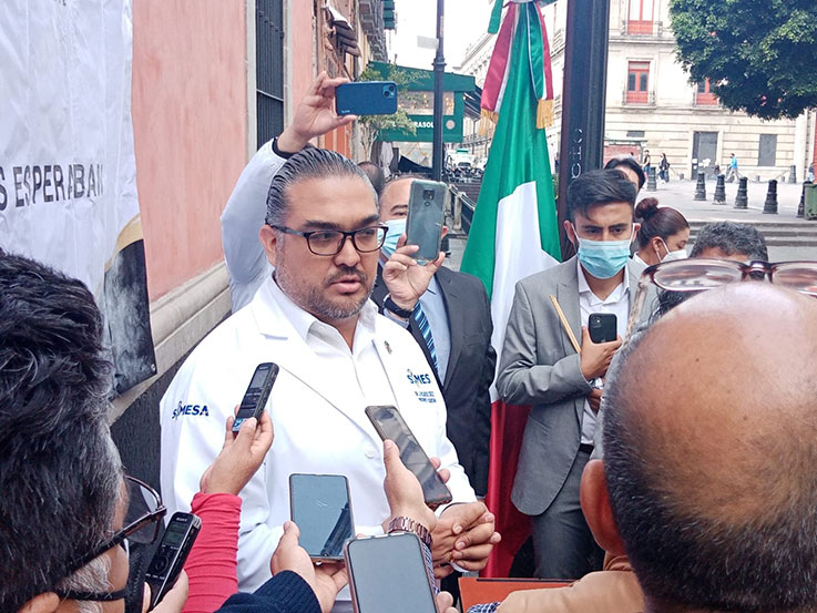 Trabajadores de la salud en México se organizan en un sindicato nacional para reclamar garantías laborales
