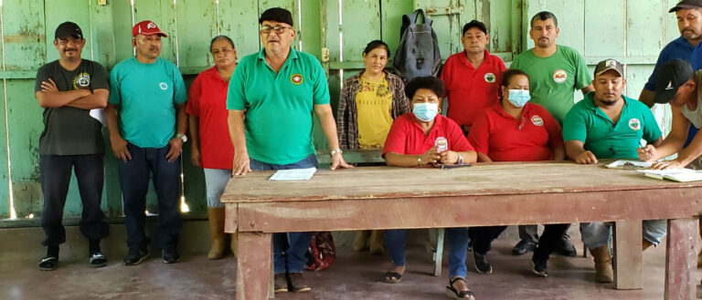 Honduras : trabajadores de Agroguay continúan en paro indefinido