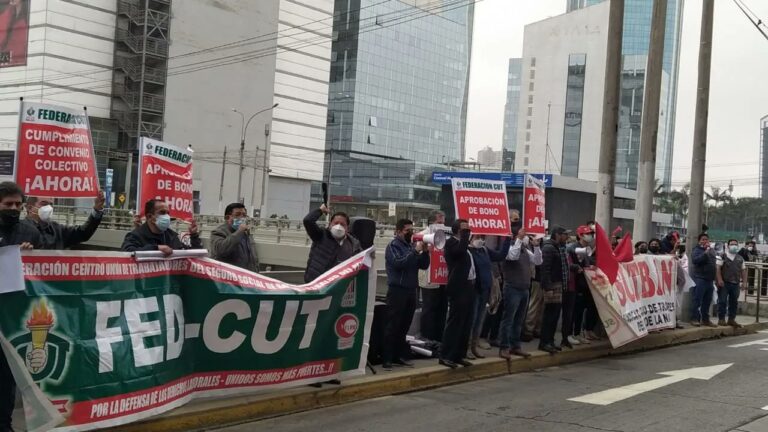 La Fed-CUT de Perú «en defensa del Seguro Social» convocó a una manifestación para el 30 de noviembre