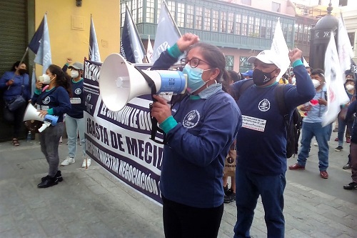 Perú: SITOMUN exige al alcalde de Lima que respete los derechos laborales de los trabajadores municipales
