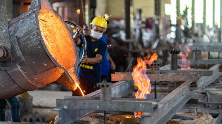 IndustriALL pide al Comité del Acero de la OCDE garantías para los trabajadores siderúrgicos