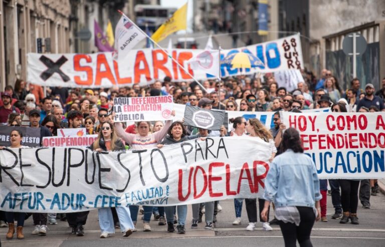 Uruguay: la Intergremial Universitaria se moviliza en defensa de la educación pública
