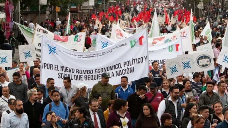 México: la Unión nacional de Trabajadores solicita una mesa de trabajo con el Gobierno