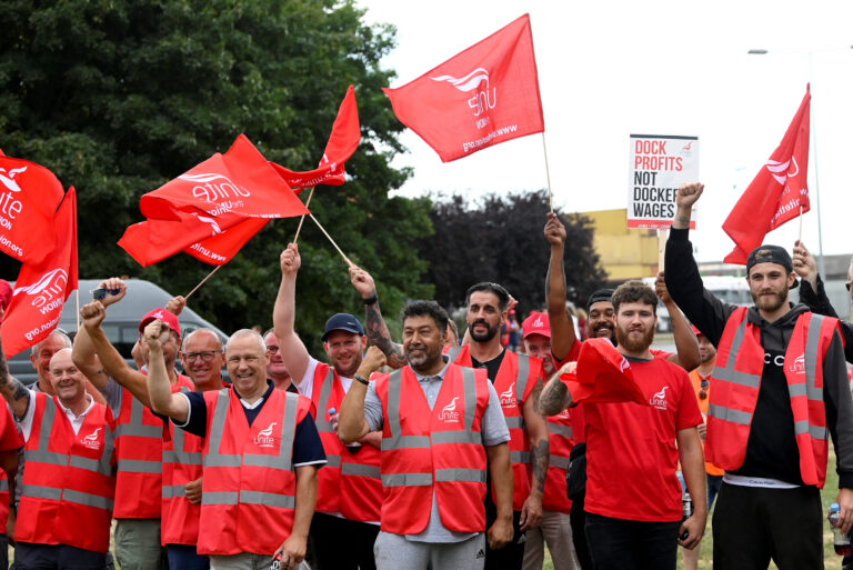 La CONTUA acompaña el reclamo de los sindicatos del Reino Unido, en defensa de la huelga