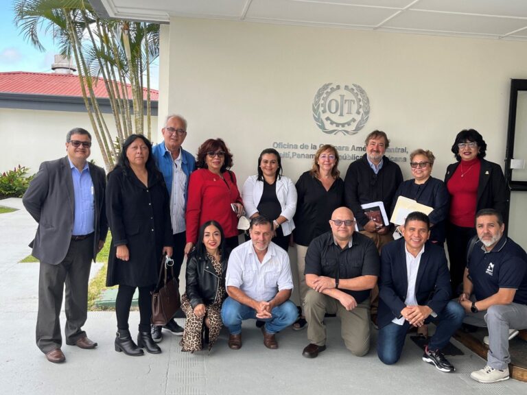 CONTUA realiza una misión en Costa Rica, como muestra de apoyo a sus afiliadas