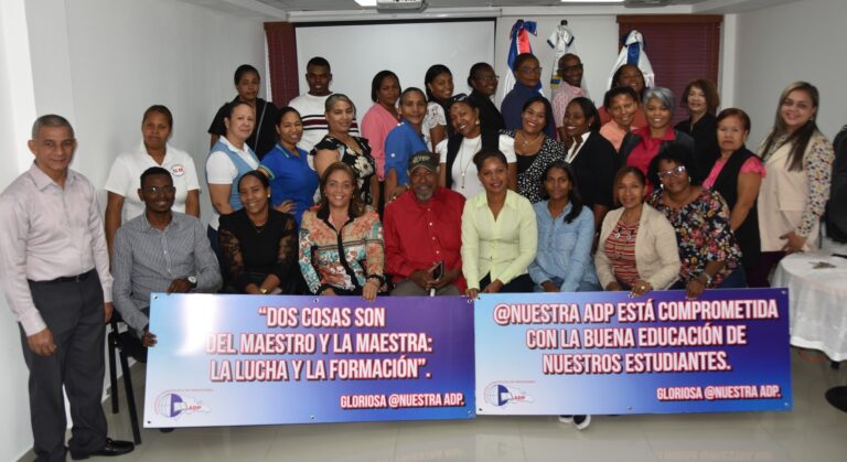 ADP República Dominicana realizó jornada de capacitación sobre el Sistema de Alerta Temprana de la Educación Pública