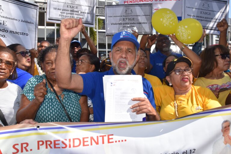República Dominicana: la ADP solicitó al Ministerio de Hacienda mejorar condiciones de vida y salud de los jubilados