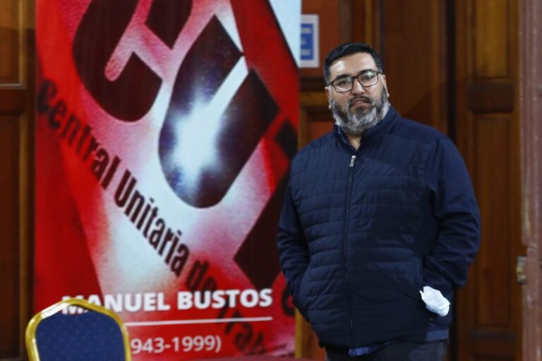 La Central Unitaria de Trabajadores de Chile le apuesta a un salario de $500 mil en un año