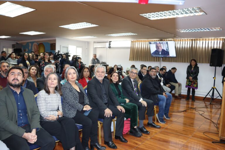 Agrupación Nacional de Empleados Fiscales de Chile conmemoró 80 años de su creación