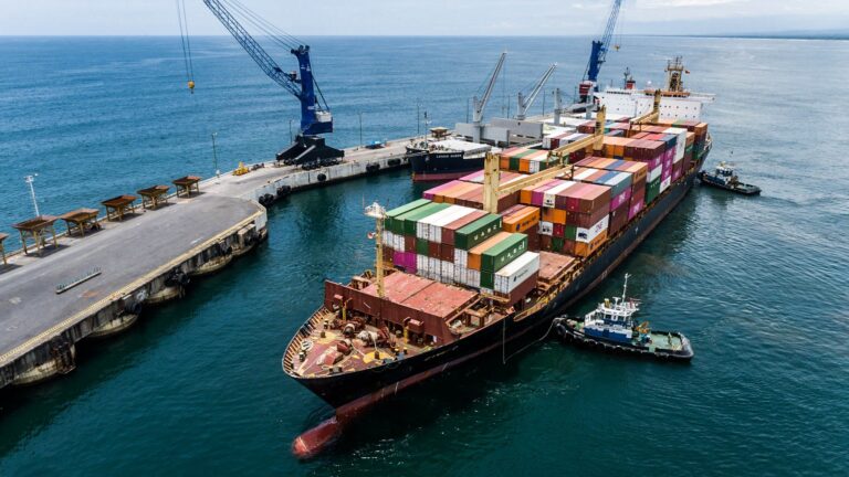 El Salvador: portuarios denunciaron medidas arbitrarias e incumplimiento de la legislación laboral