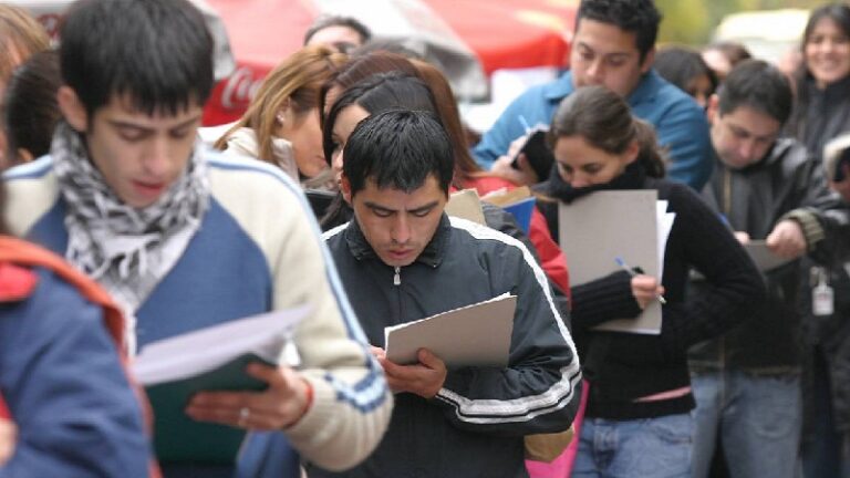 La OIT presenta recomendaciones para el diseño de políticas que enfrenten el desempleo juvenil en América Latina