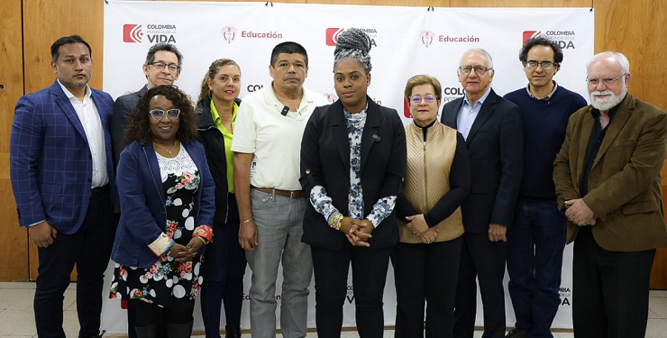 Gobierno colombiano presentó nuevo modelo de prestación del servicio de salud para el Magisterio
