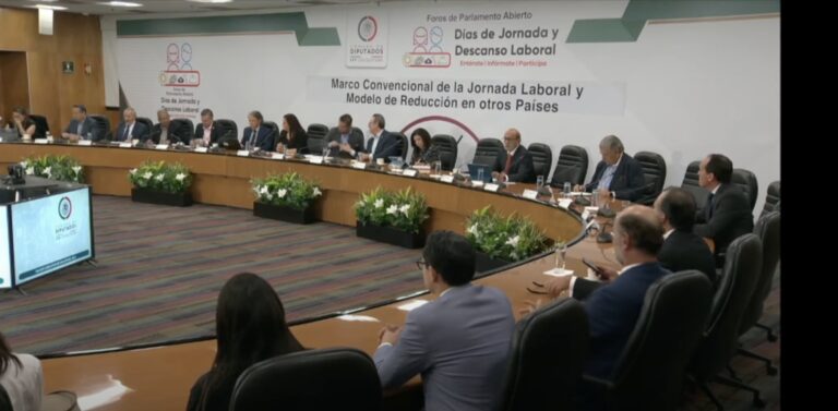 Confederación de Trabajadores de México estuvo presente en el debate por la reducción a 40 horas laborales