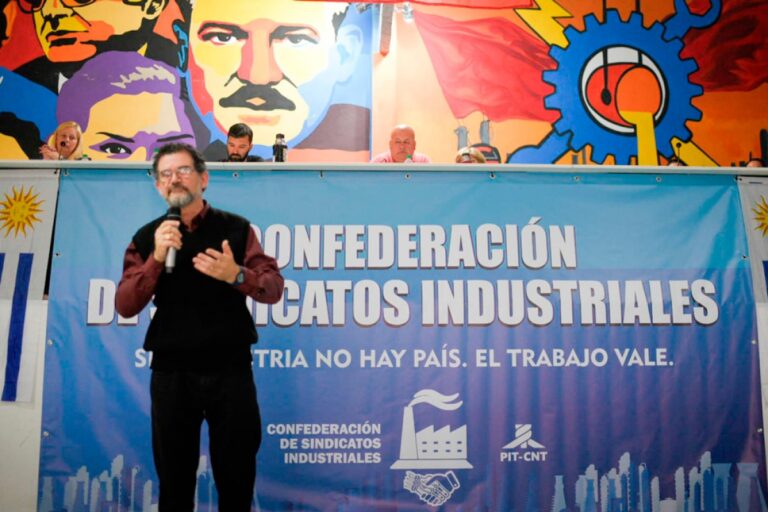 Se realizó el Congreso de sindicatos industriales en Uruguay