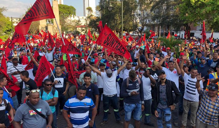 Ingenieros Marinos de Panamá: «El cierre de las cuentas bancarias de SUNTRACS es un ataque contra los sindicatos»