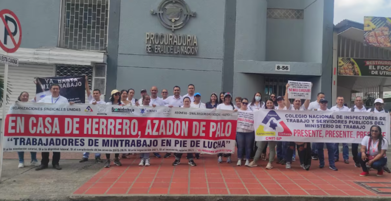 Colombia: Ministerio del Trabajo y sindicatos logran acuerdo y se levanta el cese de actividades