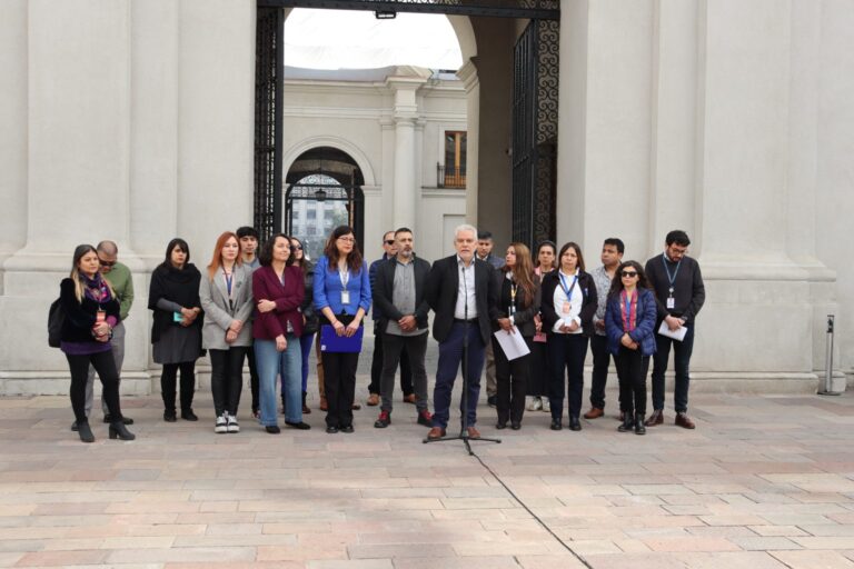 Muerte de trabajador chileno expone crisis laboral en La Moneda: sindicatos exigen cambios urgentes