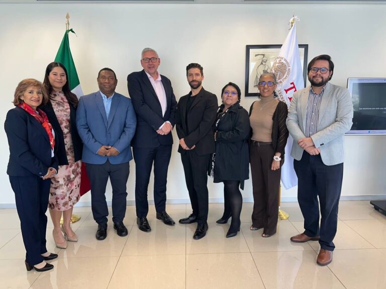 La ITF y Proyecto Paz y Justicia se reunieron con la Secretaría del Trabajo de México para fortalecer derechos laborales en el transporte