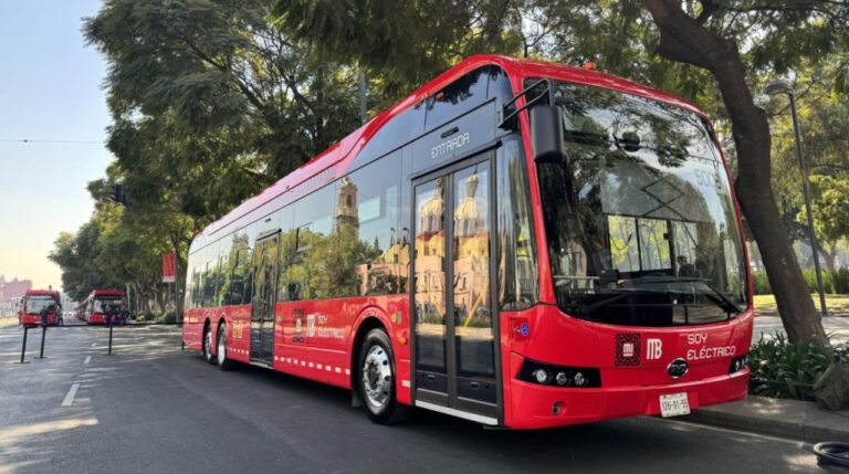 Sindicato Mexicano de Electricistas respaldó la solicitud de incremento salarial para los trabajadores de la Red de Transporte de Pasajeros