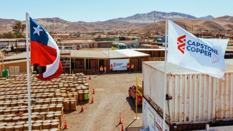 Chile: conflicto laboral en la mina de cobre Mantoverde se intensifica entre huelga y acusaciones cruzadas